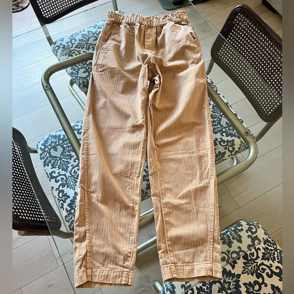 Gap elastic waist khakis